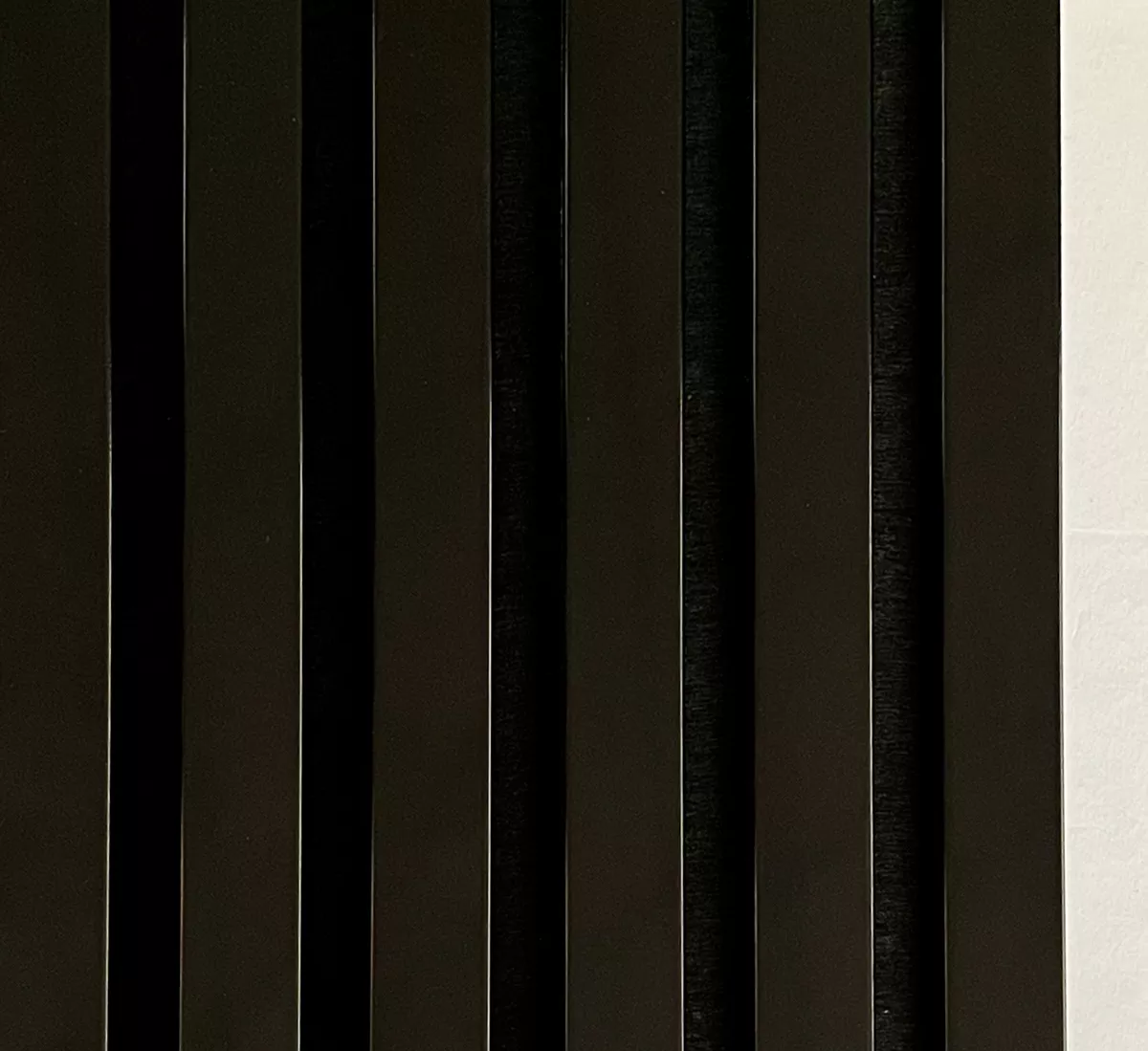 Spruce Black Color