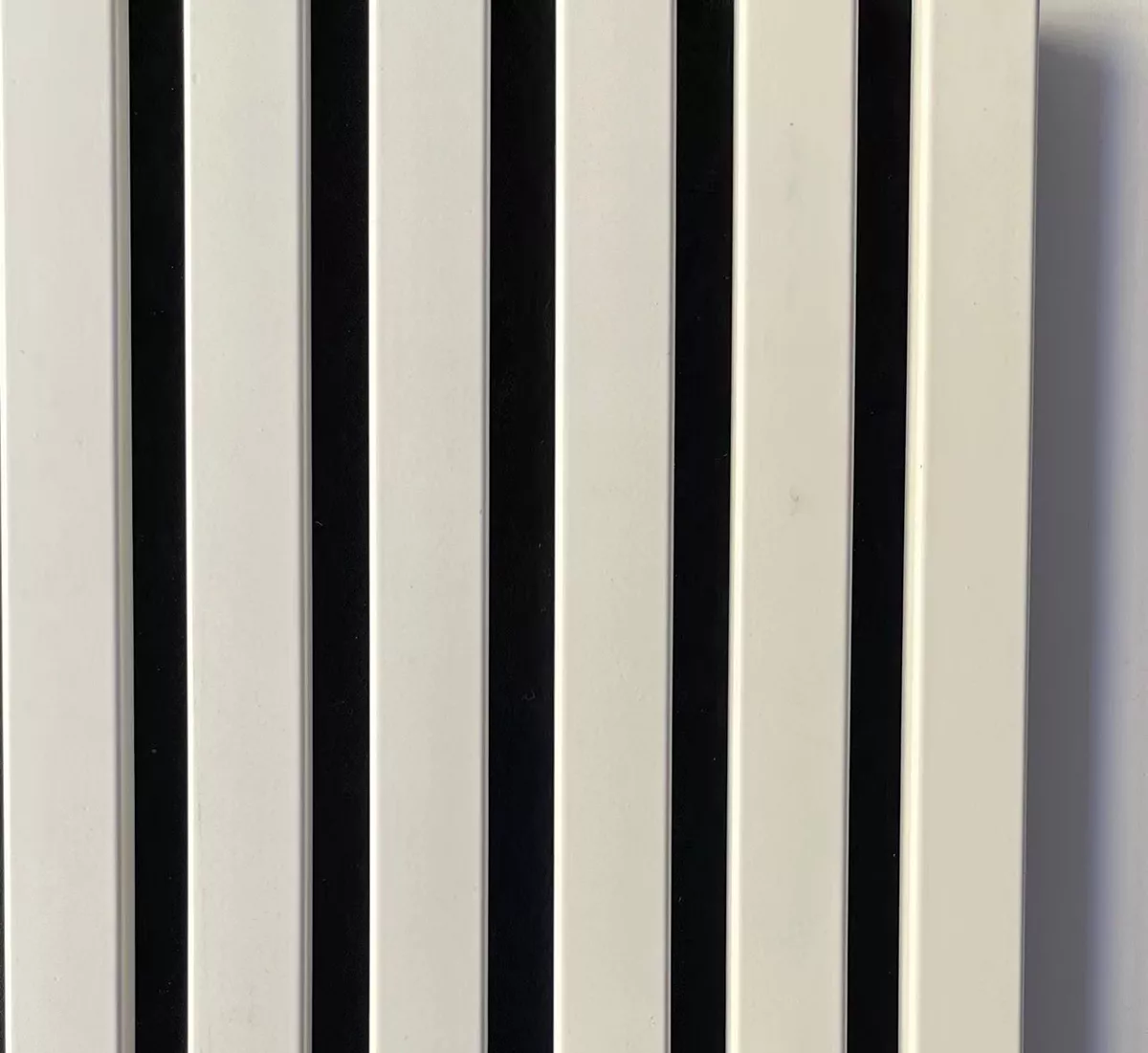 Spruce white Color